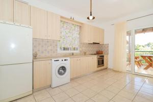 E&M Villa Sea View II