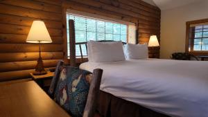 Emerson Resort & Spa