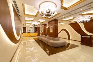 Luxe Avenue Hotel