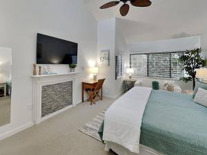 Treetops 5902 Pedals and Palmettos