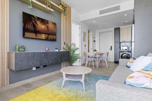 NOK Elegant 1BR The Towers by Vistacana