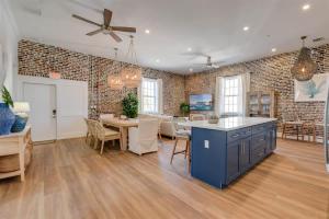 Harbor House Penthouse- B