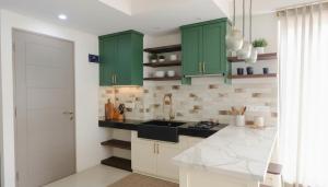 Premium Family Stay 3BR Gateway Pasteur Apartment