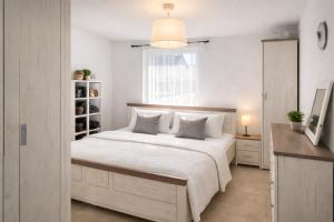 II Bergblick Apartment & Family Lounge II - Messe - Ideal für Business & Urlaub - Keine Monteure