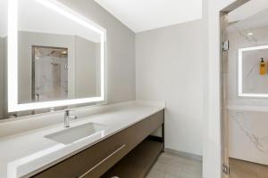 Best Western Plus Executive Residency Phoenix North Happy Valley