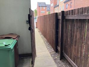 2BR Maisonette Flat Near Historic Pontefract