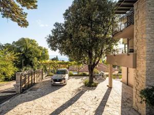 Apartment Perec-2 by Interhome