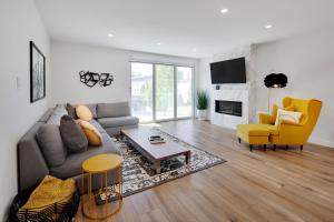 Spacious apartment near downtown