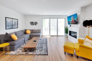 Spacious apartment near downtown