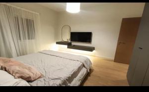 Luxury stay at Mivida boulevard