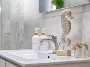 Apartment Cristallo di mare by Interhome img17