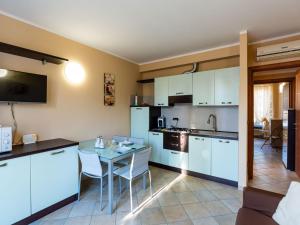 Apartment casa Dany by Interhome