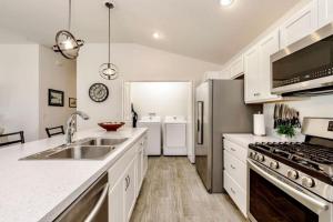 Charming Garden Villa in the Villages Includes 4 Seater Golf Cart