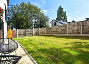 Glams beautiful luxury home