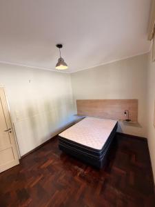 Casa para 6 a 1 cuadra Metropolitano