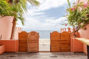 La Marrocco Villas - Only Adults & Beachfront Snorkeling