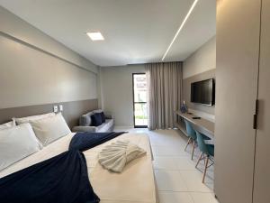 Malia Beach - Muro Alto #002D by Housiloc