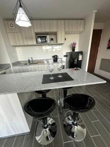 Maravilloso apartamento, Sector céntrico, 2D-2B seguridad 24 horas