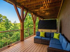 MOUNTAIN ESCAPE - SAUNA - HOT TUB - FIRE PIT