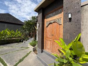Charming 1BR Wooden Villa Private Pool & Sunset View