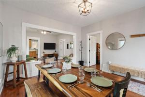 Uptown Couve Adventures