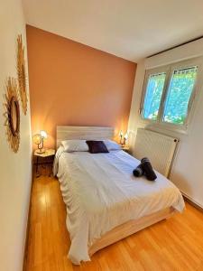 Duplex with Jacuzzi and parking Close to Disney