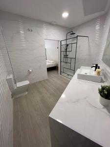 Apartamento cómodo cerca del puerto y la playa