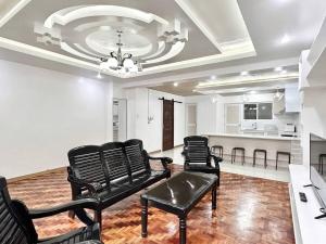 The CloudPod Baguio 3BR with Balcony at Mines View