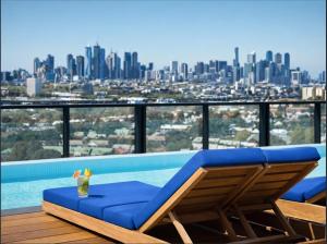 Light-Filled City View Apartment & Pool Access