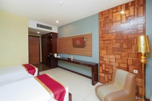 Sutan Raja Hotel & Convention Centre Kotamobagu