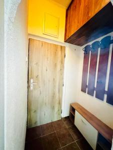 Modern Gem near Karlovy Vary Center