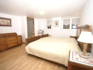 Vintage apartment in Riquewihr with terrace