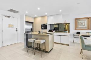 Soul Surfers Paradise - Lvl11 Ocean View