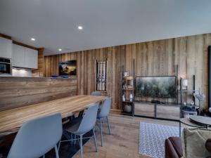 Charmant T3 rénové, ski aux pieds, Val Claret, 5-6 pers, WiFi inclus - FR-1-641-90