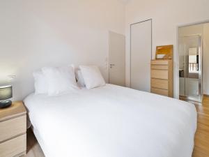 Appartement neuf avec grande terrasse, balcon et parking à Serre Chevalier - FR-1-808-4