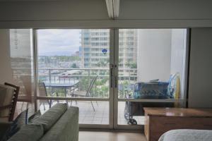 Ilikai Hotel Condo with Kitchen and Ocean View