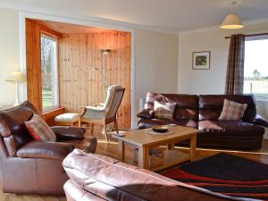 Tigh Grianach
