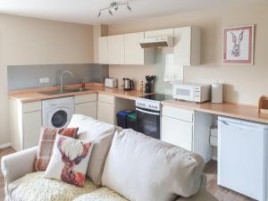 Elmwood East - Uk7576