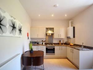 Apartment 5-Ukc34