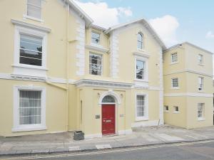 Apartment 5-Ukc34