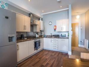 Apartment 12-Ukc40