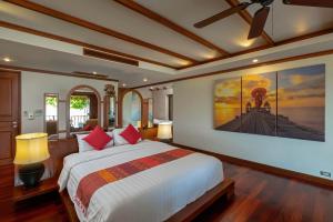 Stunning Sea & Sunset Views Villa over Patong Bay