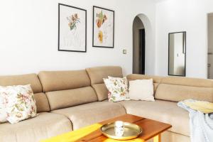 Bungalow Pink Al andalus