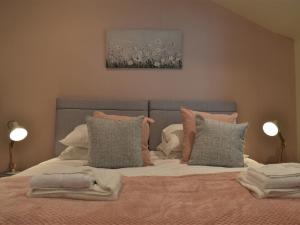 Little Dunley Cottages - Holly