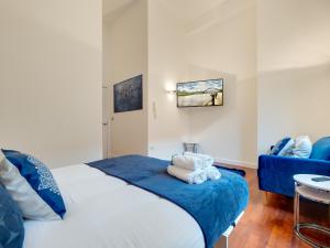 Crown Apartments 1B