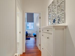 Crown Apartments 1B