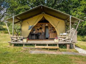 Tent 1 Deerland - Ukc4716