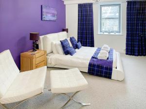 Abbey Church 14 - Ukc5423