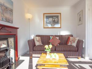 310 The Cove - Ukc5025