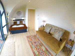Oak Tree Retreat